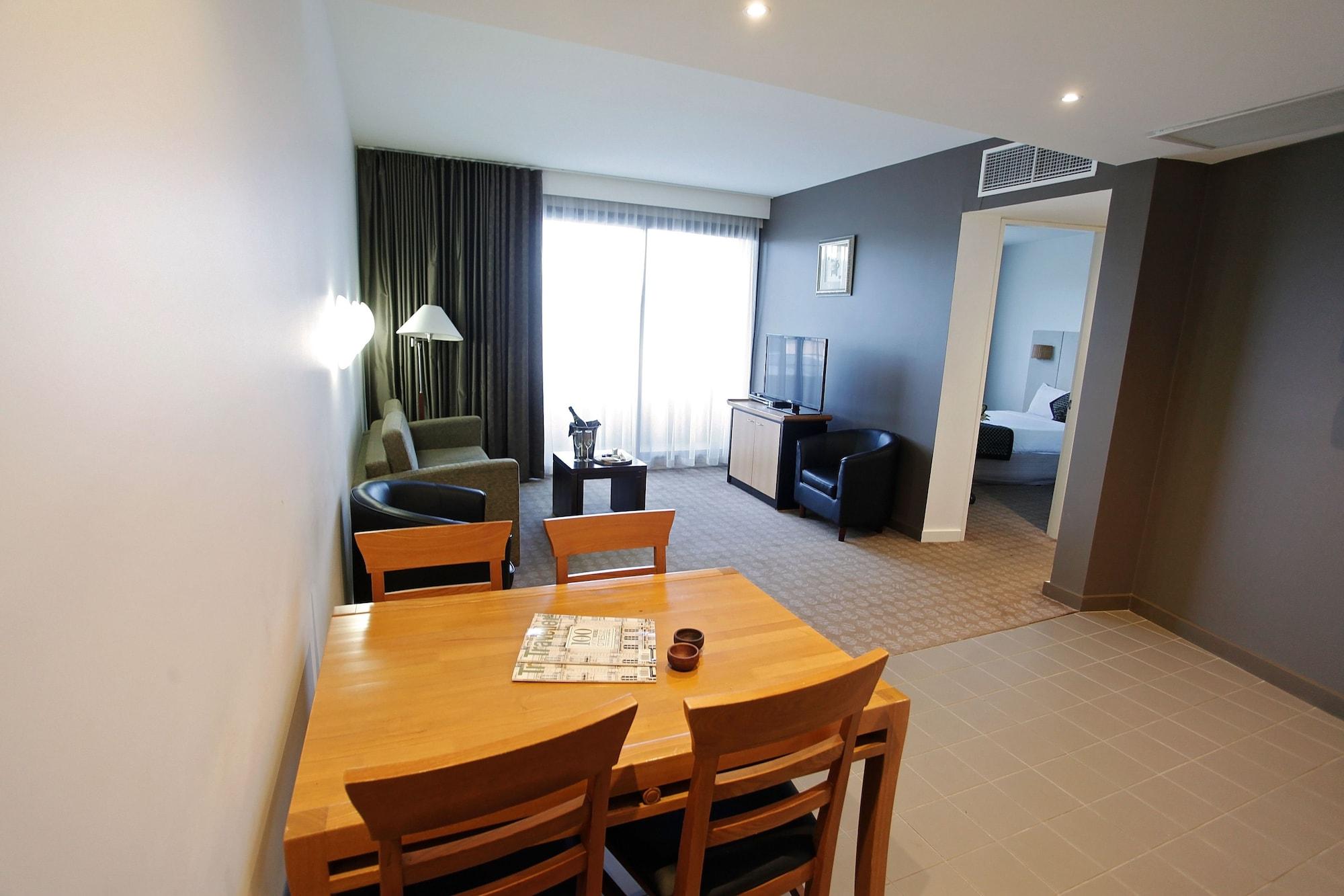 โรงแรมโกลเดน เพบเบิล Wantirna ภายนอก รูปภาพ