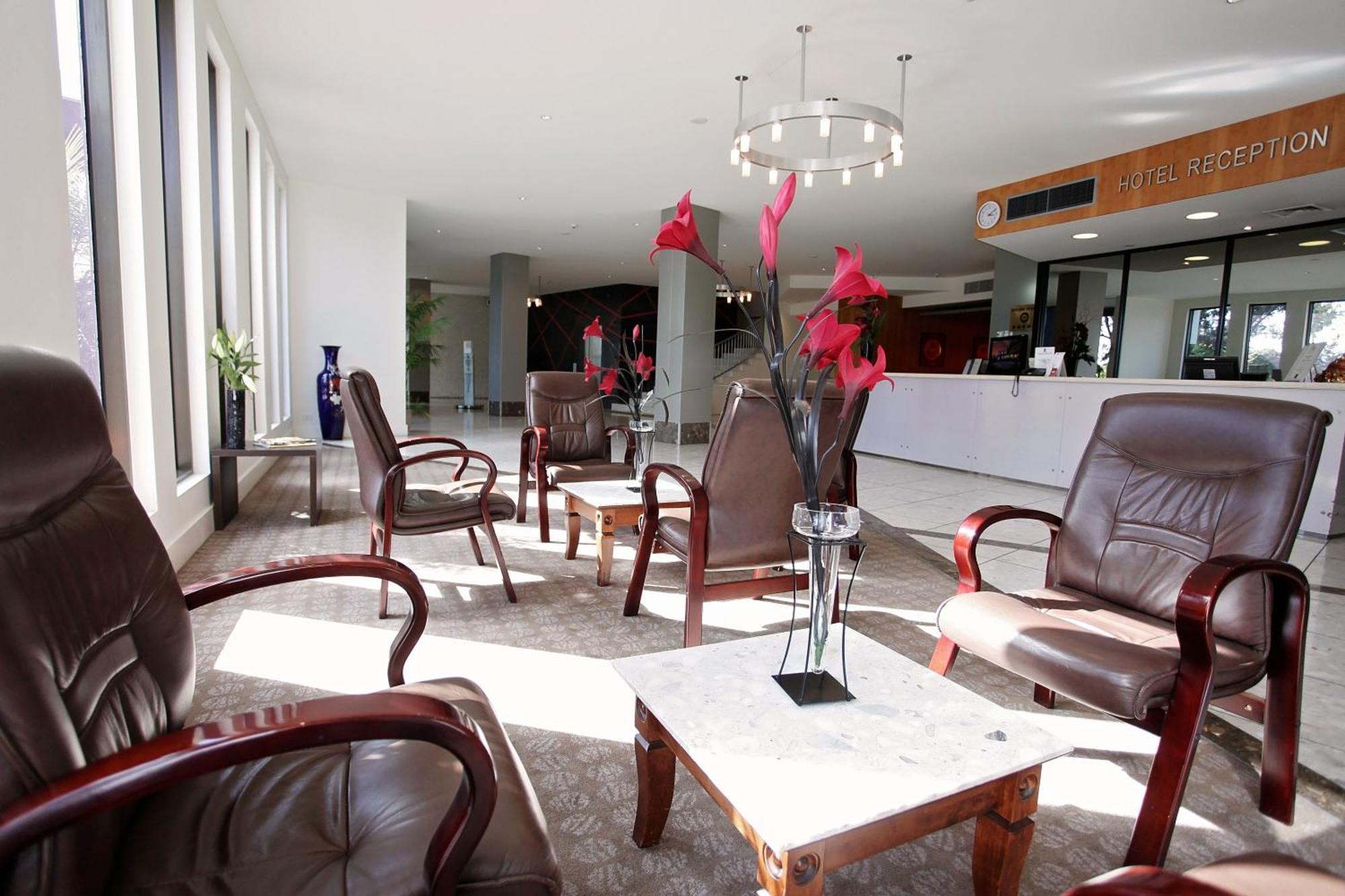 โรงแรมโกลเดน เพบเบิล Wantirna ภายนอก รูปภาพ